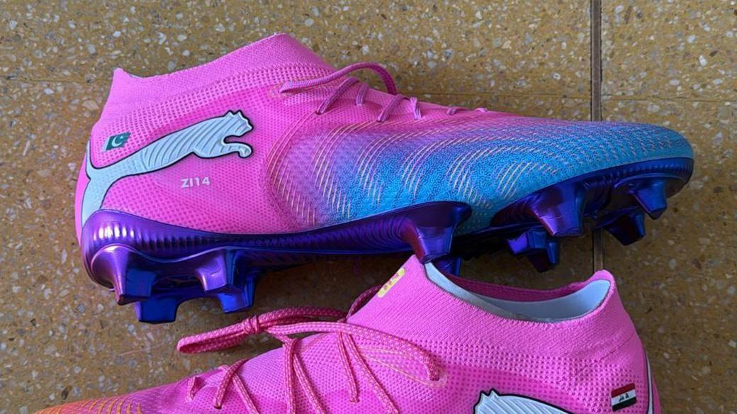 Zidane Iqbal's boots for the World Cup featuring flags for Pakistan and Iraq