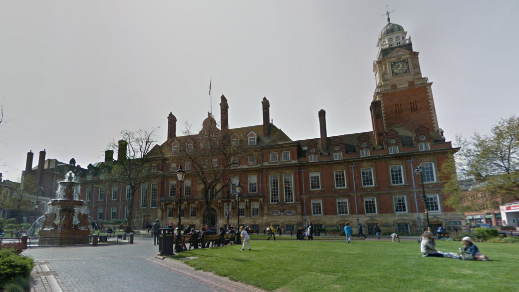 Leicester town hall 