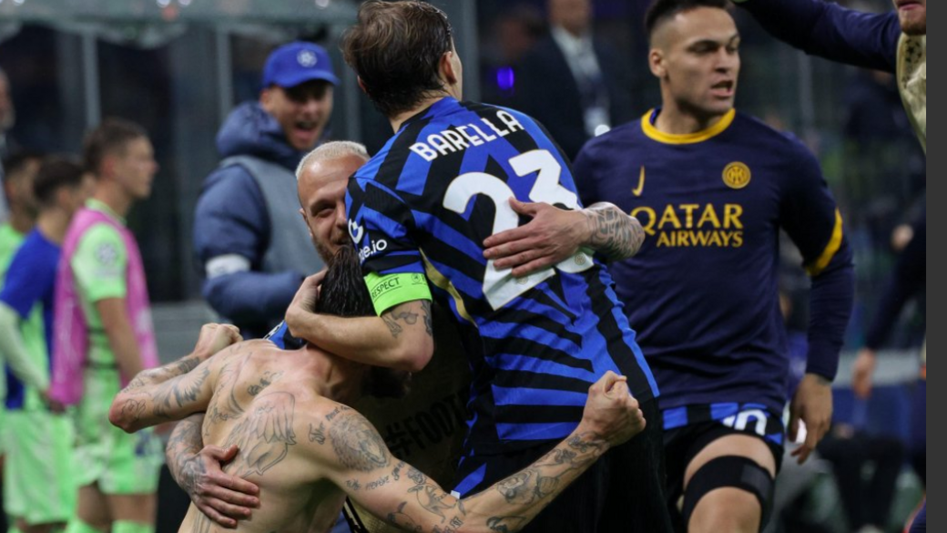 Inter Milan's Francesco Acerbi (left) celebrates with his team-mates after scoring against Barcelona