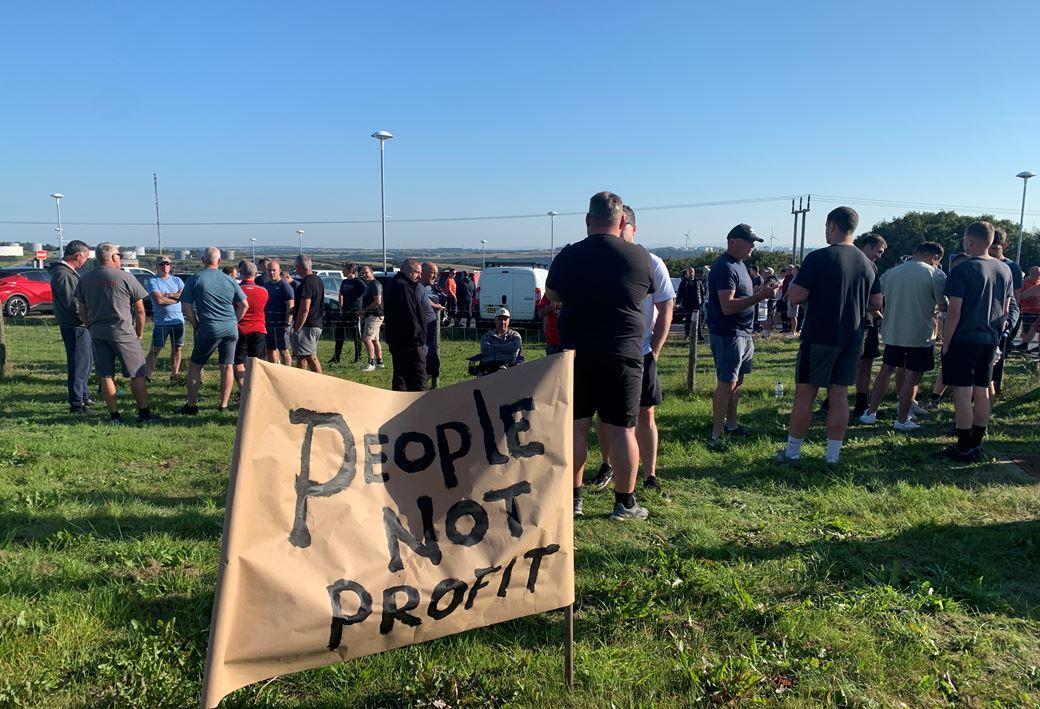 workers protesting