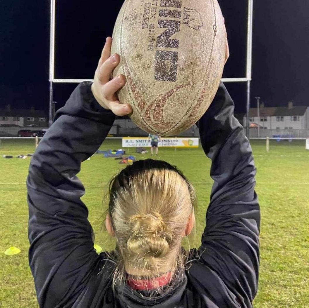 Rugby throw-in