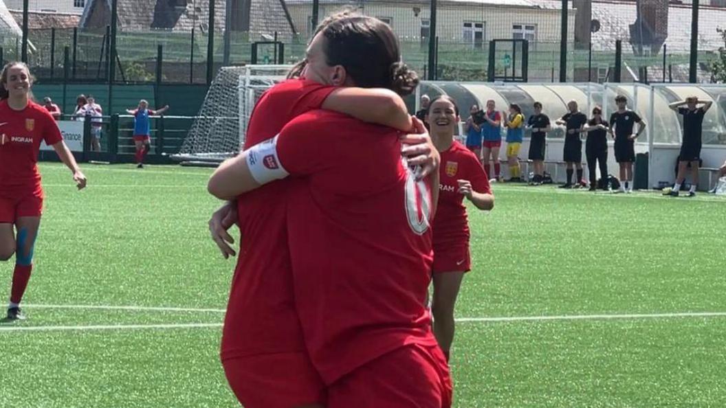 Holly Sundby celebrates her goal