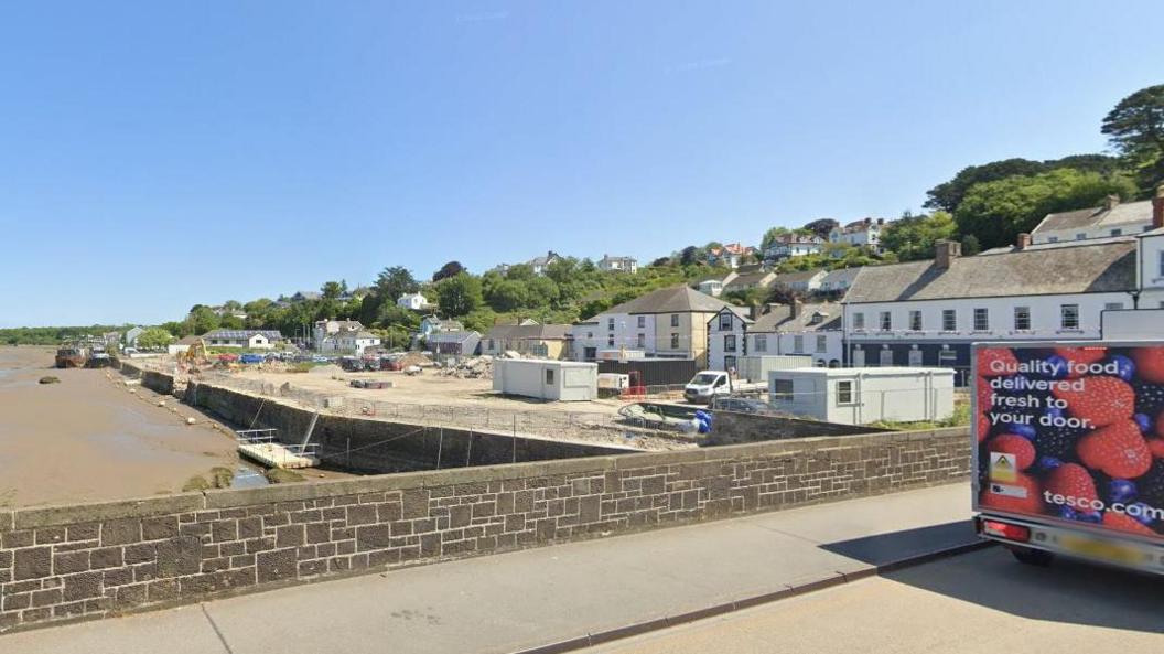 Google Street View of Brunswick Wharf site, beside a river 