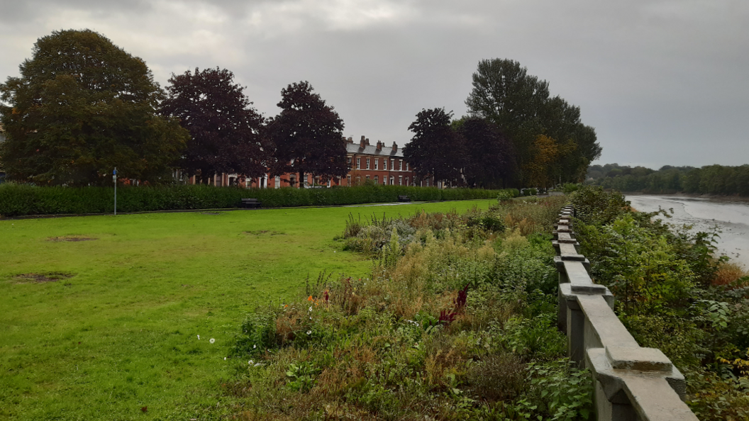 Broadgate Gardens before work started