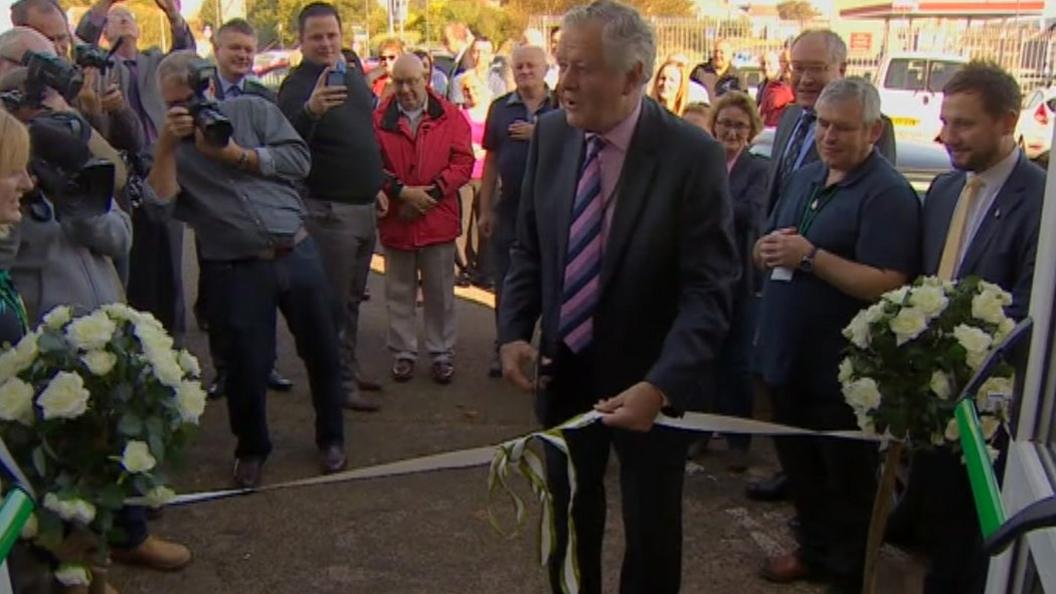 Ribbon cut at opening ceremony