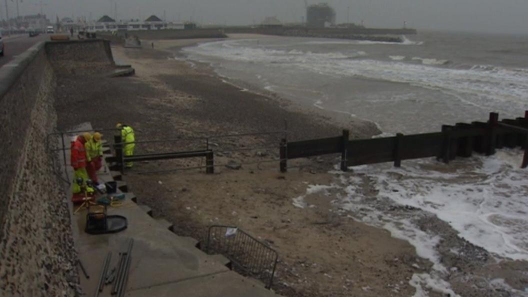 Erosion on Lowestoft beach