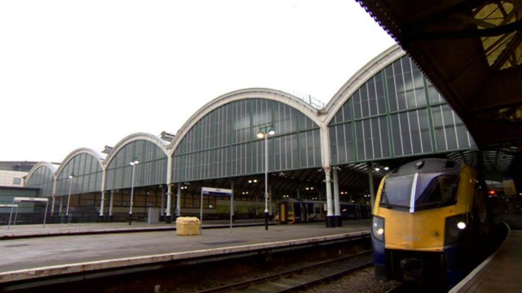 Train leaving Hull station