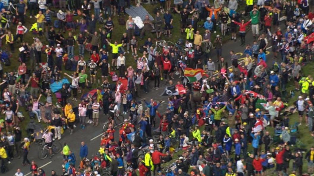 Tour de France crowds in Yorkshire