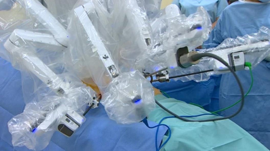 Robotic prostate cancer surgery suite