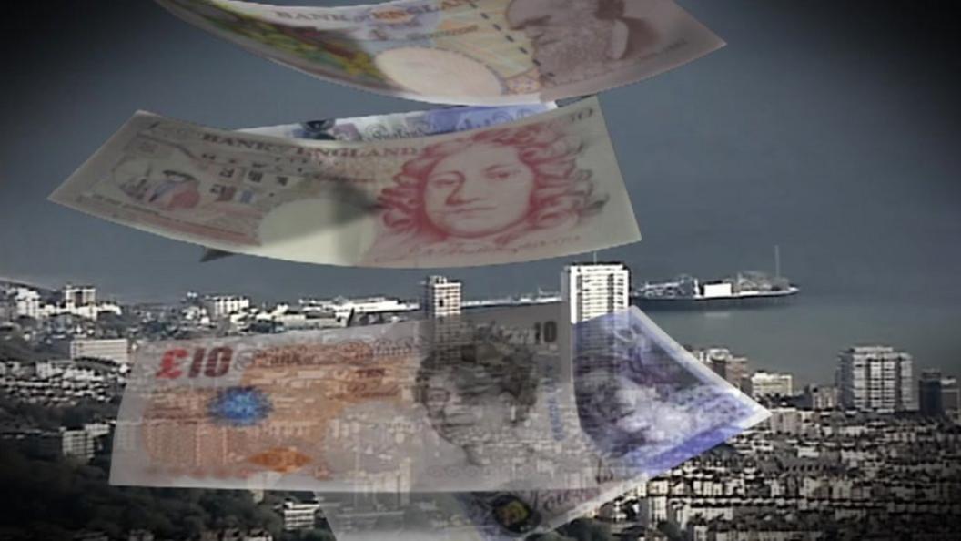 Graphic showing Brighton and Hove and bank notes