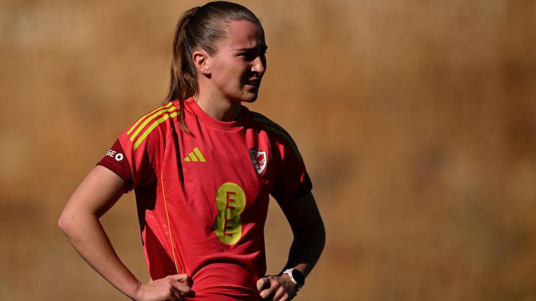 Carrie Jones in training in Spain 