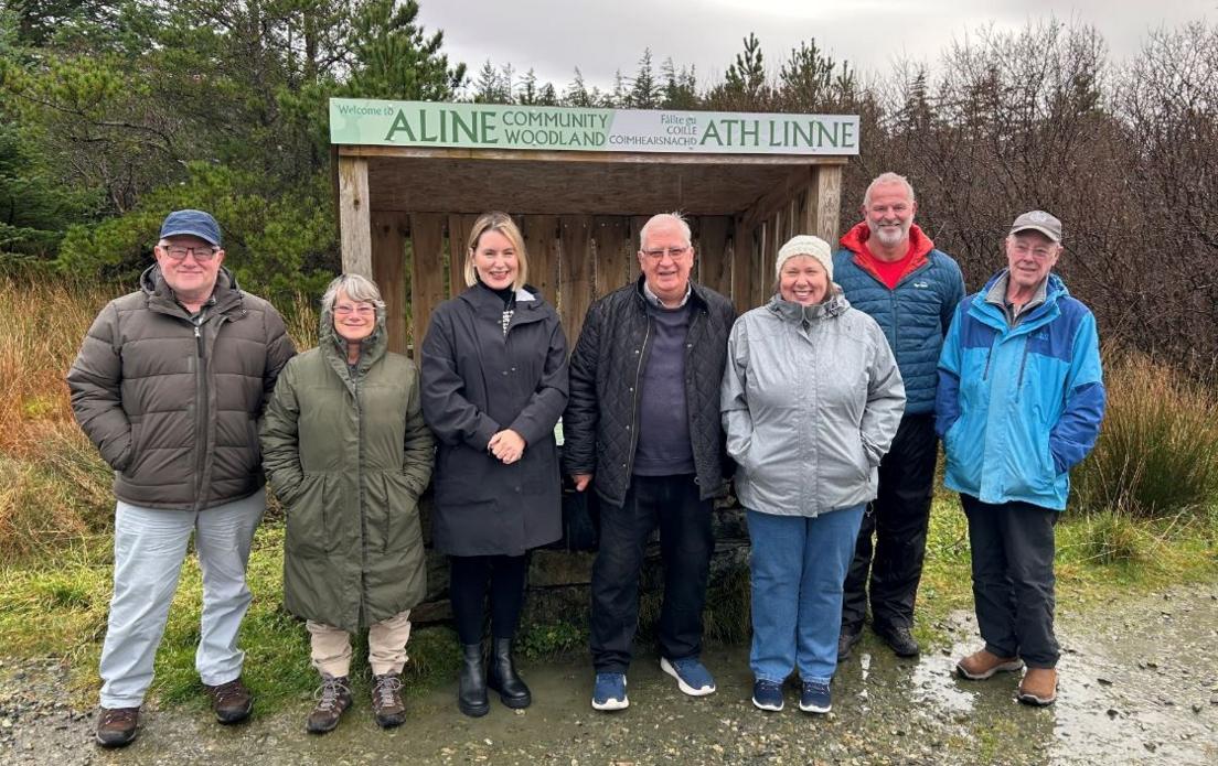 Donnie Moireasdan, Diane Dhòmhnallach agus saor-thoilich ann an Coille Coimhearsnachd Ath Linne