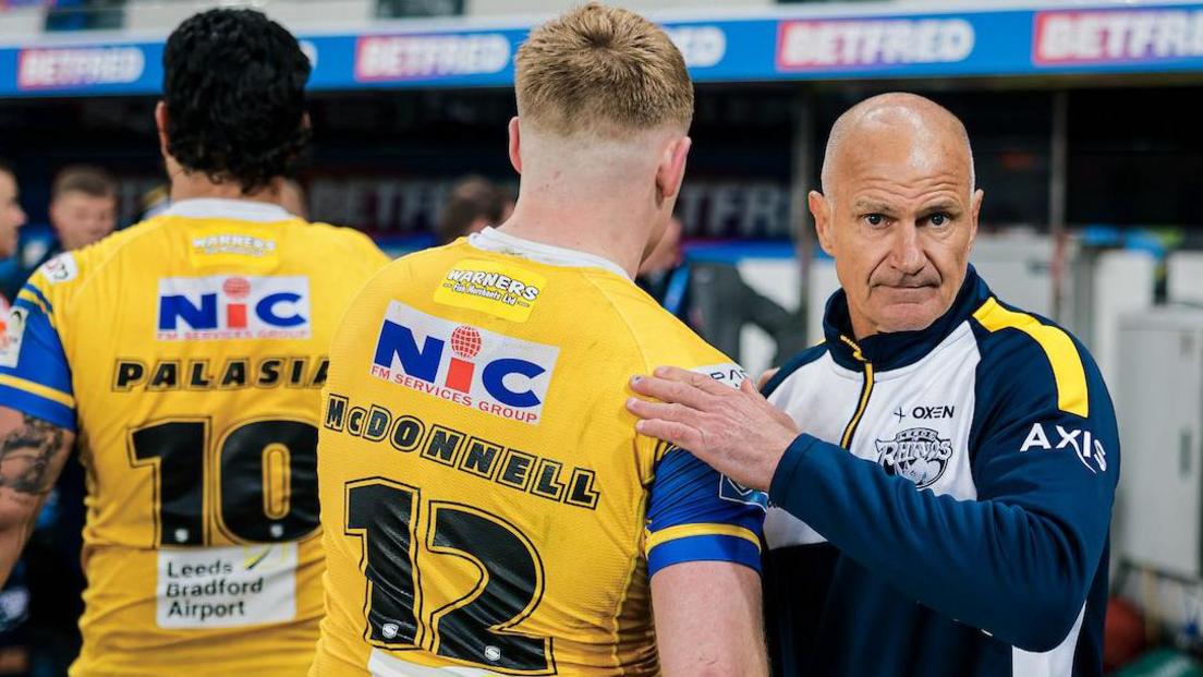 Leeds coach congratulates Rhinos player James McDonnell