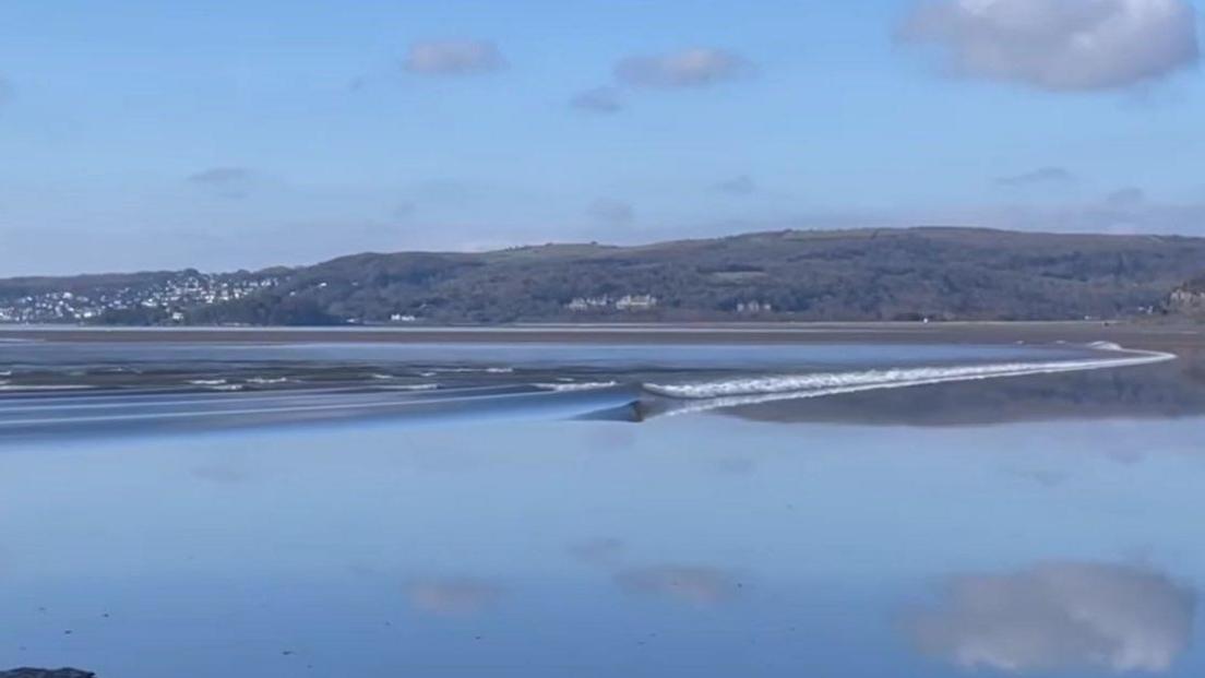 The tidal bore coming in at Silverdale