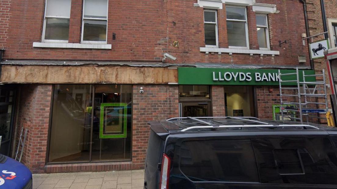 Former Lloyds Bank building in Ropergate, Pontefract