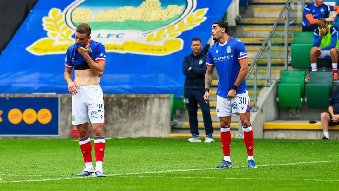 Linfield looking dejected 