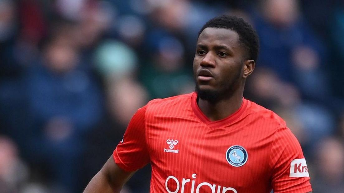 Beryly Lubala in action for Wycombe Wanderers