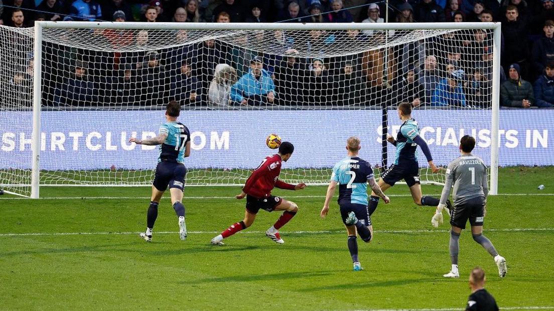 Harvey Knibbs scores Reading's equaliser at Wycombe