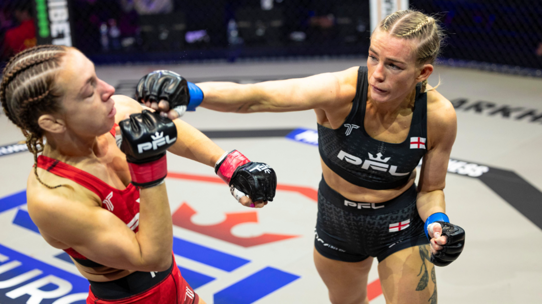 Sammy-Jo Luxton aims a punch at Gemma Auld in their fight