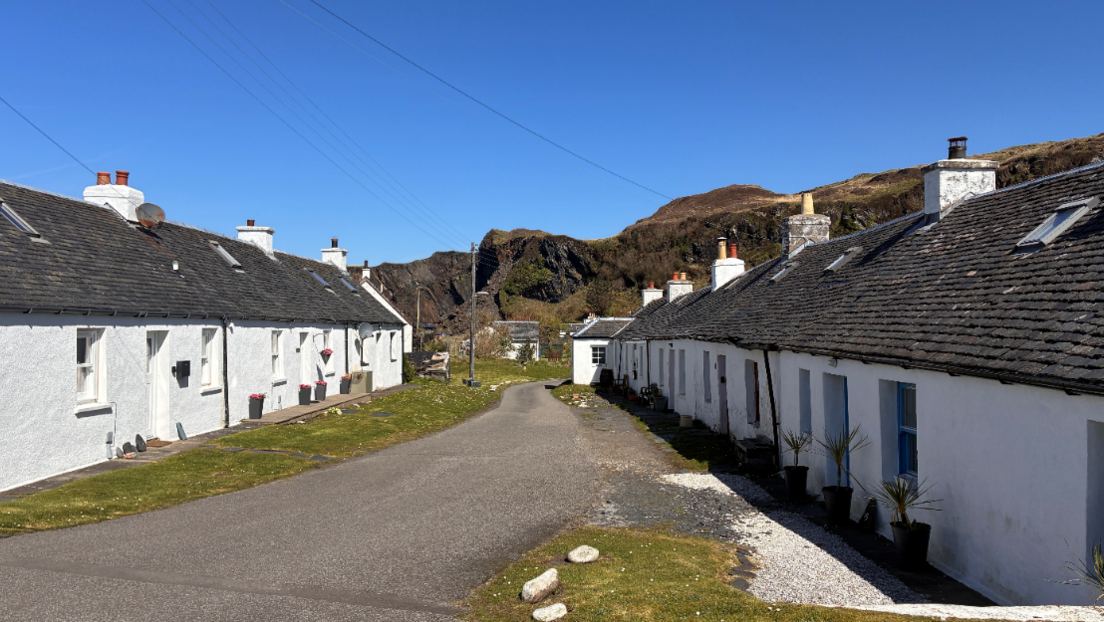 Coillepoll, Eilean Luinn