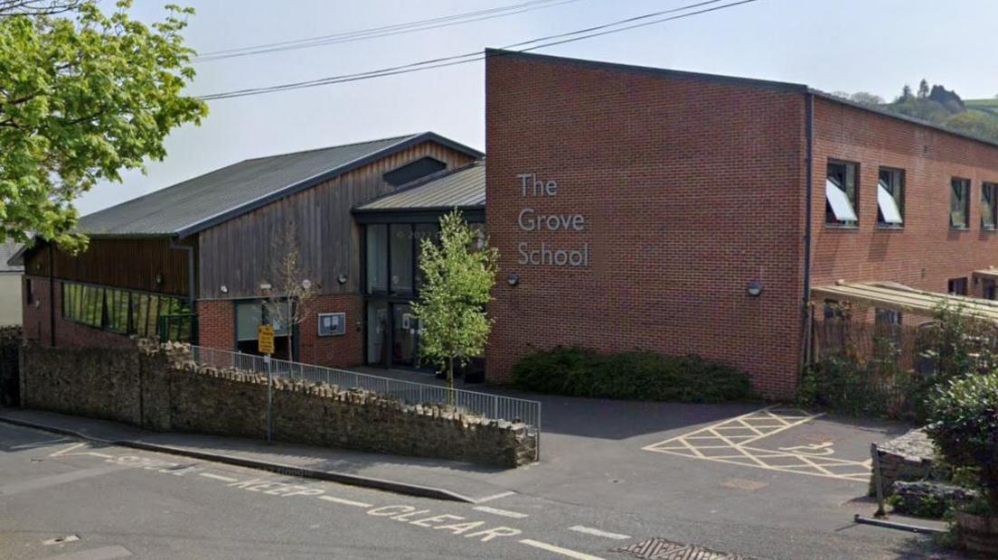 The Grove School, Totnes