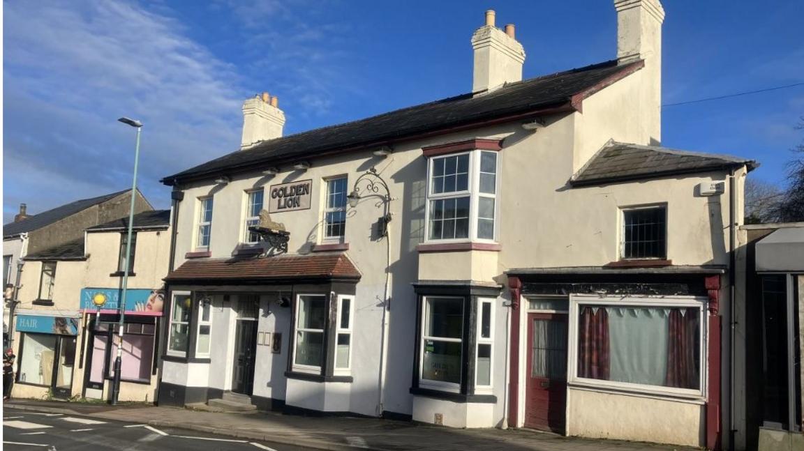 The Golden Lion in Cinderford