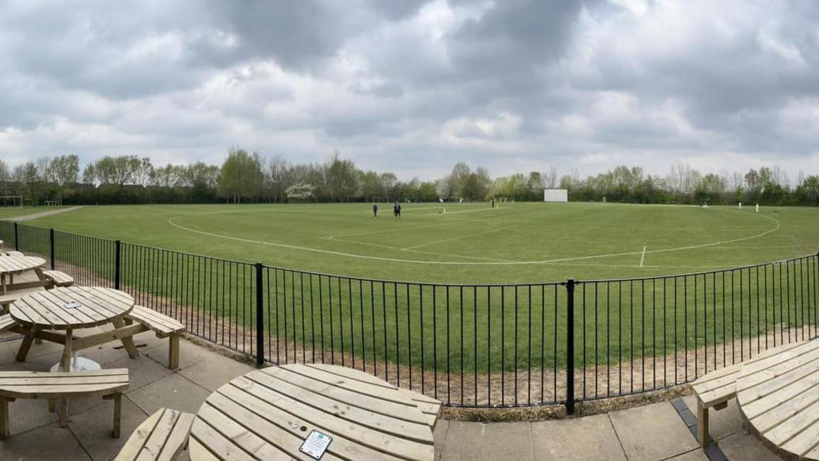 Wide angle image of Chellaston Park in Chellaston, Derby
