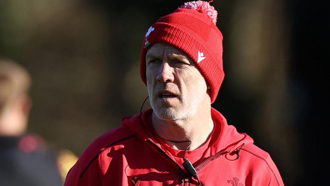 Wales head coach Steve Tandy watches on at a training session