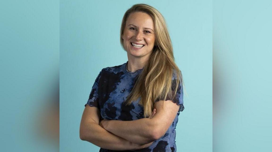 Lowri Roberts