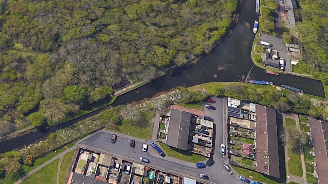 Aerial view of the Wyrley and Essington Canal in Pelsall