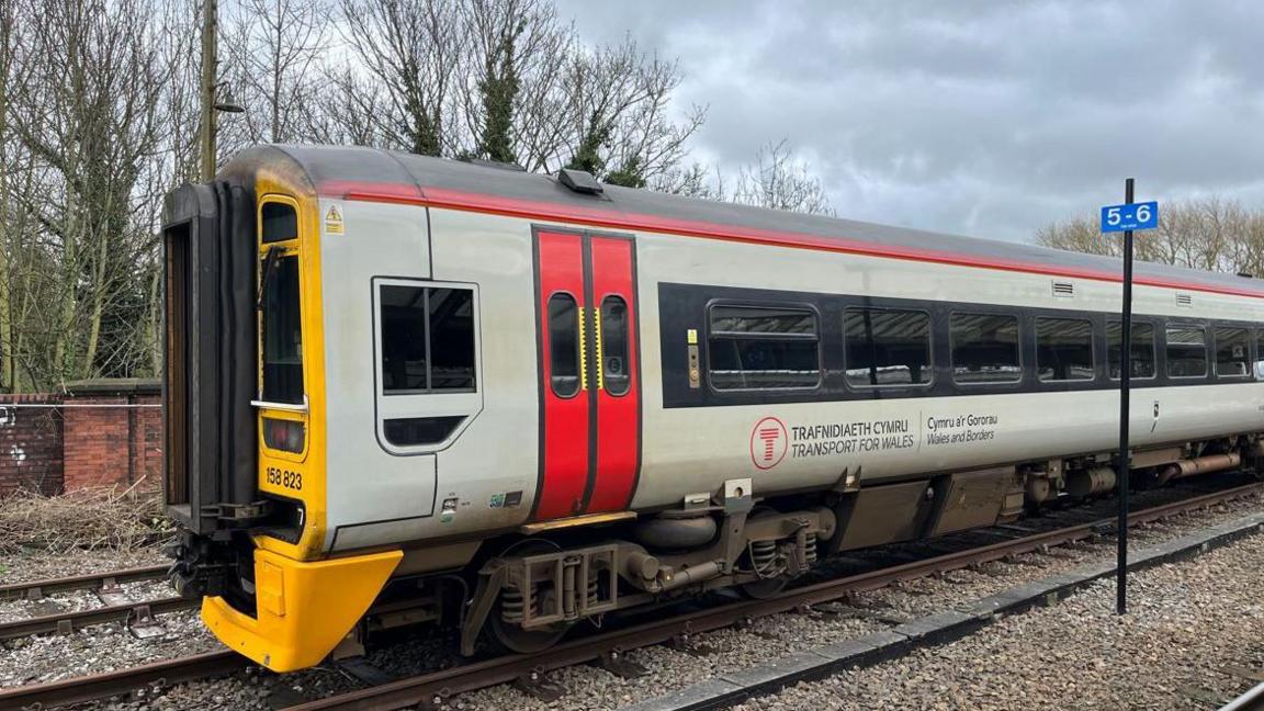 Train at Shrewsbury station