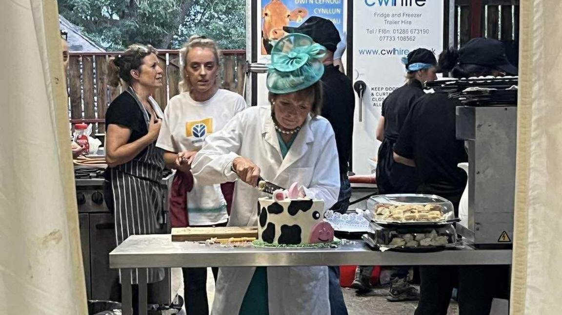 Coginio mewn priodas