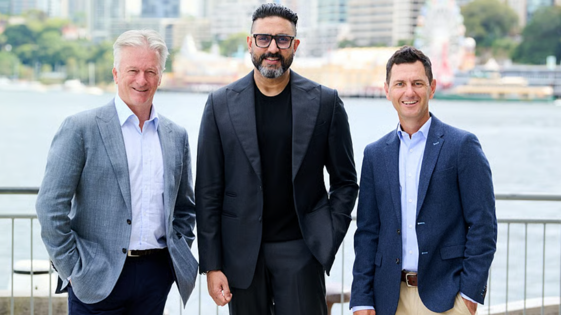 ETPL co-owner Abhishek Bachchan with ex-Australia cricket captain Steve Waugh and former Australia hockey player Jamie Dwyer, who have both invested in the Amsterdam Flames