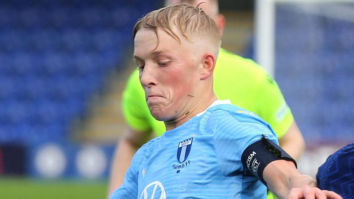 Melker Widell in action for Malmo's youth side