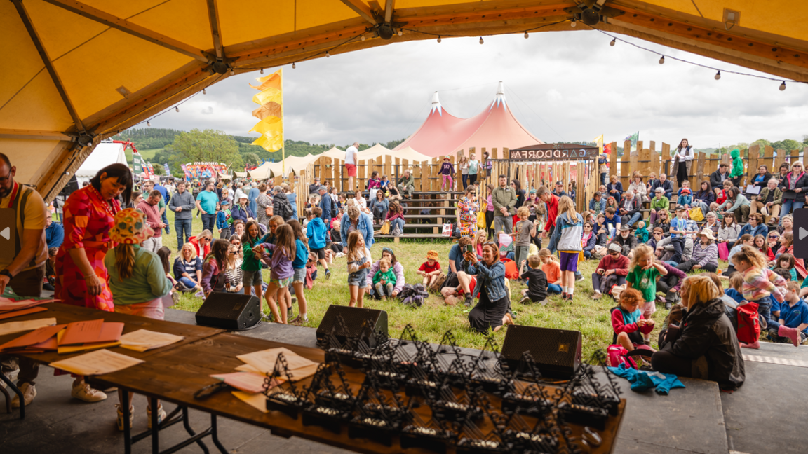 A busy presentation area