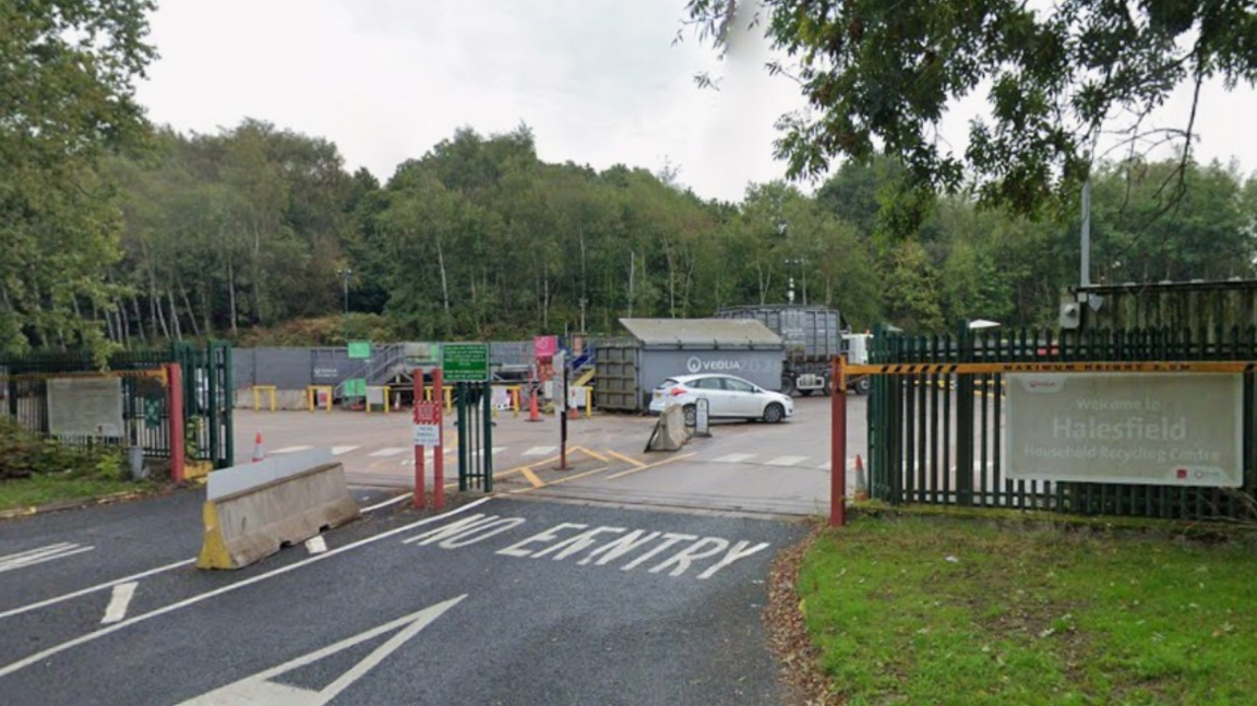 Shropshire Council 'taken off guard' by non-resident tip ban - BBC News