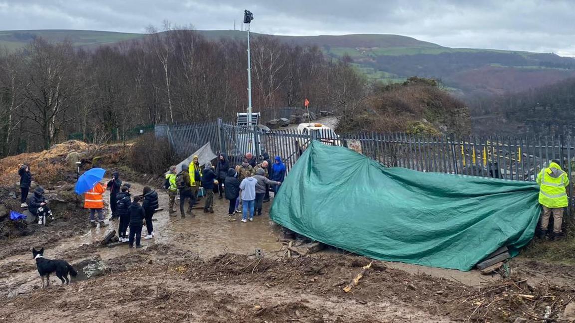 Protesters at the entrance to the Craig-yr-Hesg quarry in Glyncoch, Pontypridd