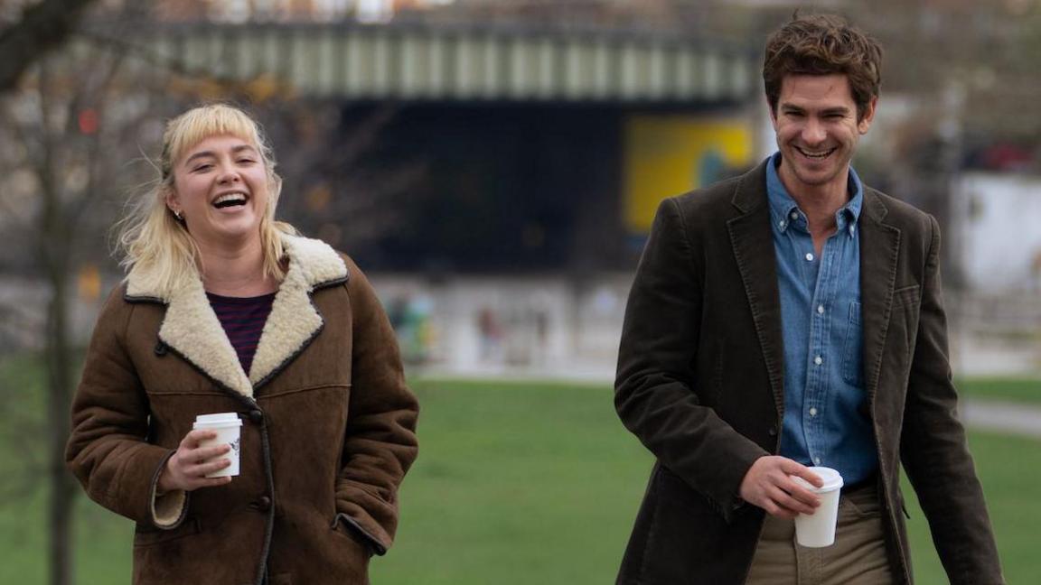 Florence Pugh and Andrew Garfield in We Live In Time