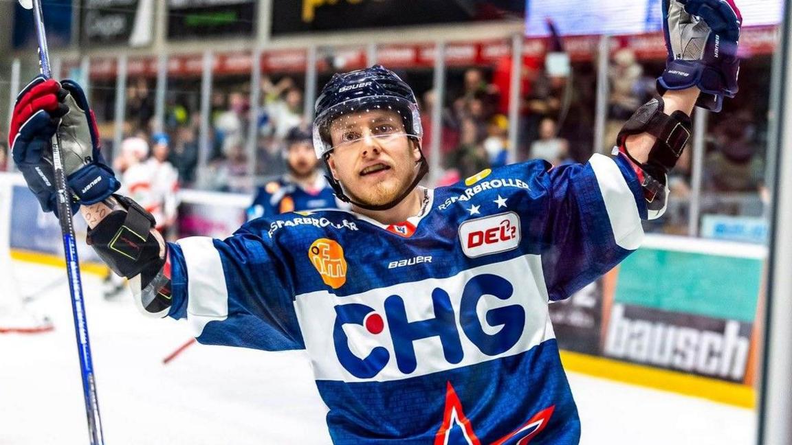 Forward Josh MacDonald played two seasons for Devils head coach Pete Russell at Ravensburg in Germany