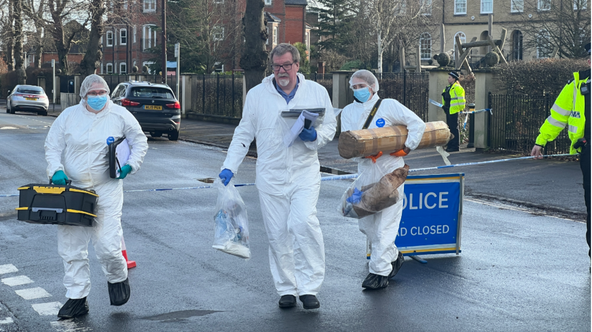 Forensics at Reading murder