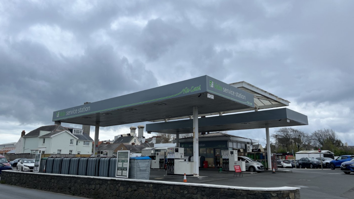 Vale Service Station, Guernsey