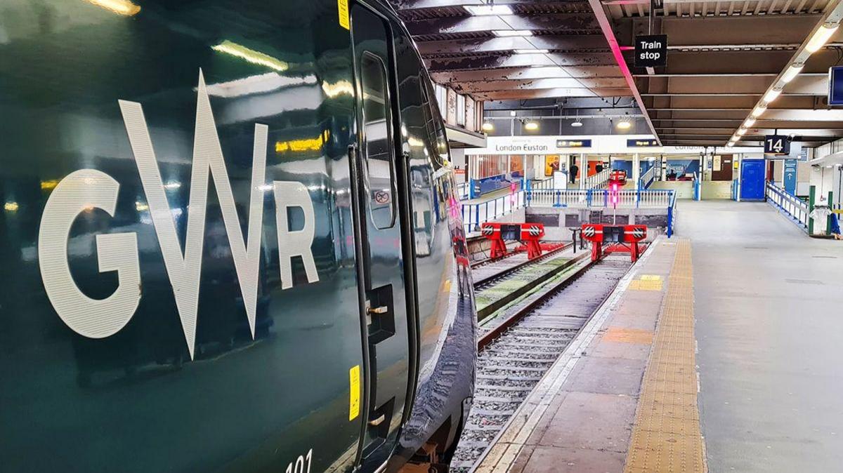 GWR train at Euston station. There is no one on the platform.