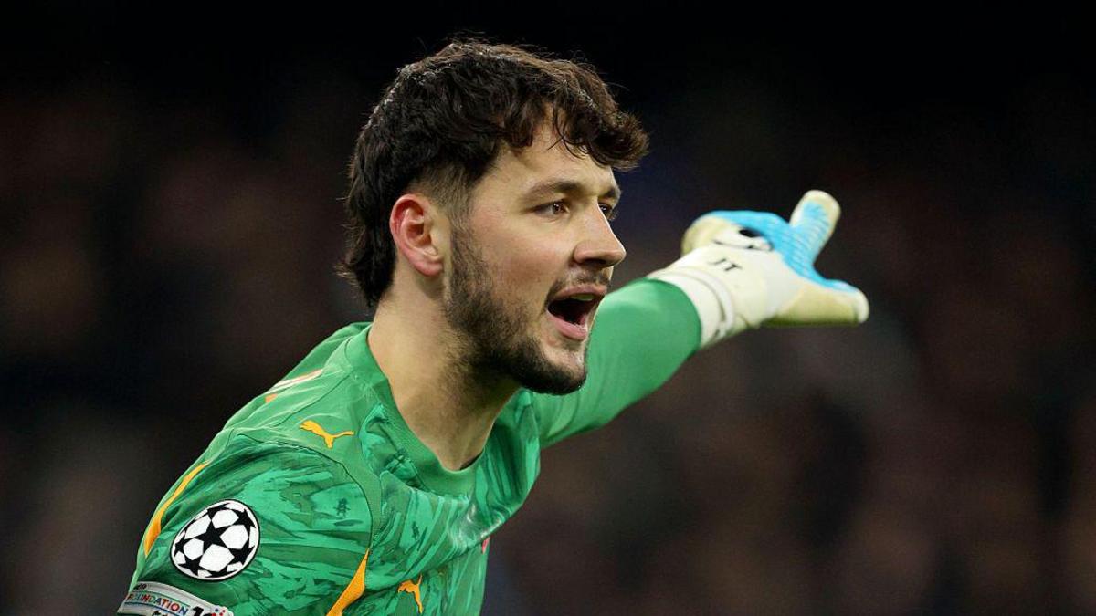 Final de la Carabao Cup: Trafford titulará con el City, mientras Arteta guarda el misterio sobre su portero