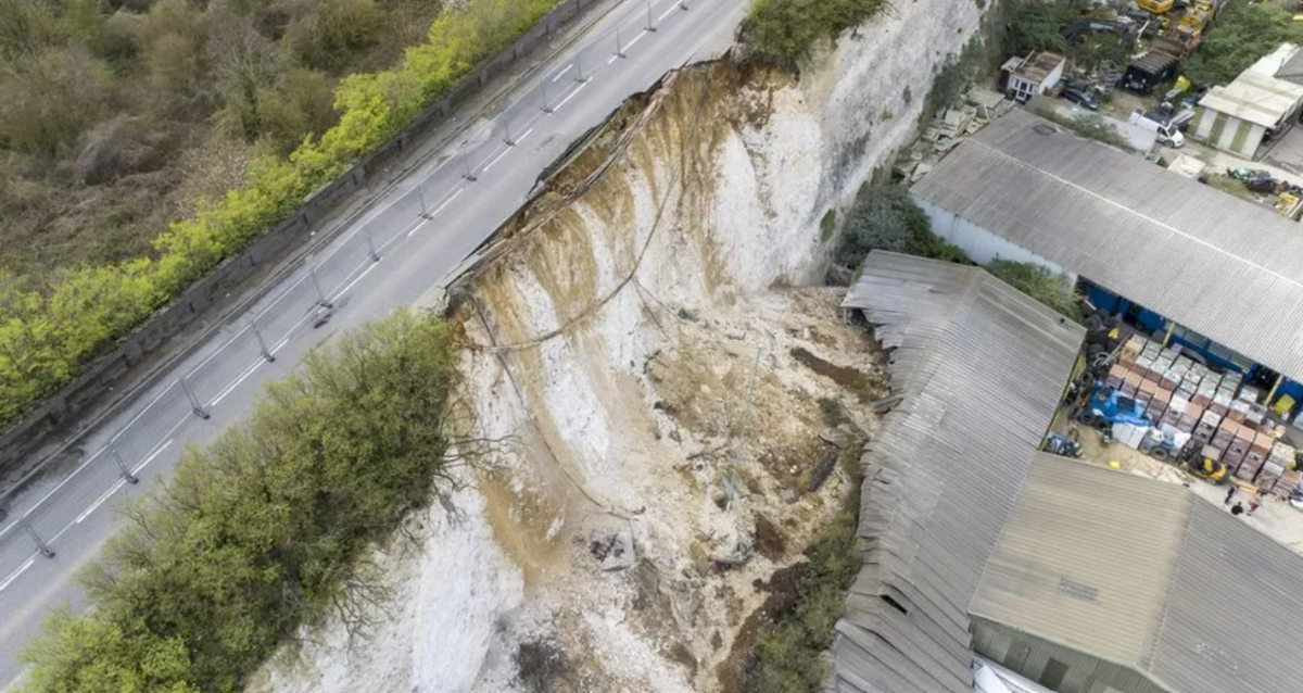 Ariel view of collapsed cliff at Swanscombe