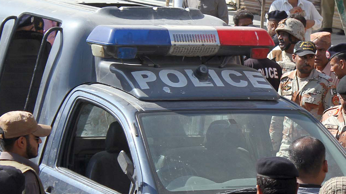 Pakistani police vehicle pictured in Karachi in 2016