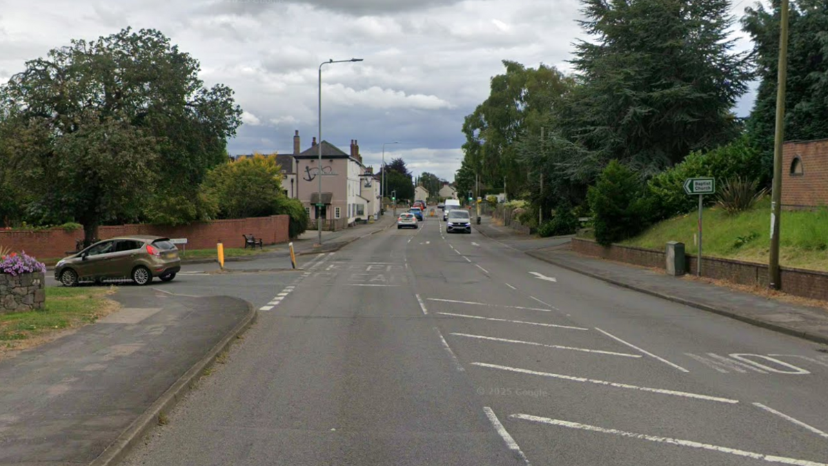 A6 Loughborough Road in Hathern is pictured with cars driving in the distance