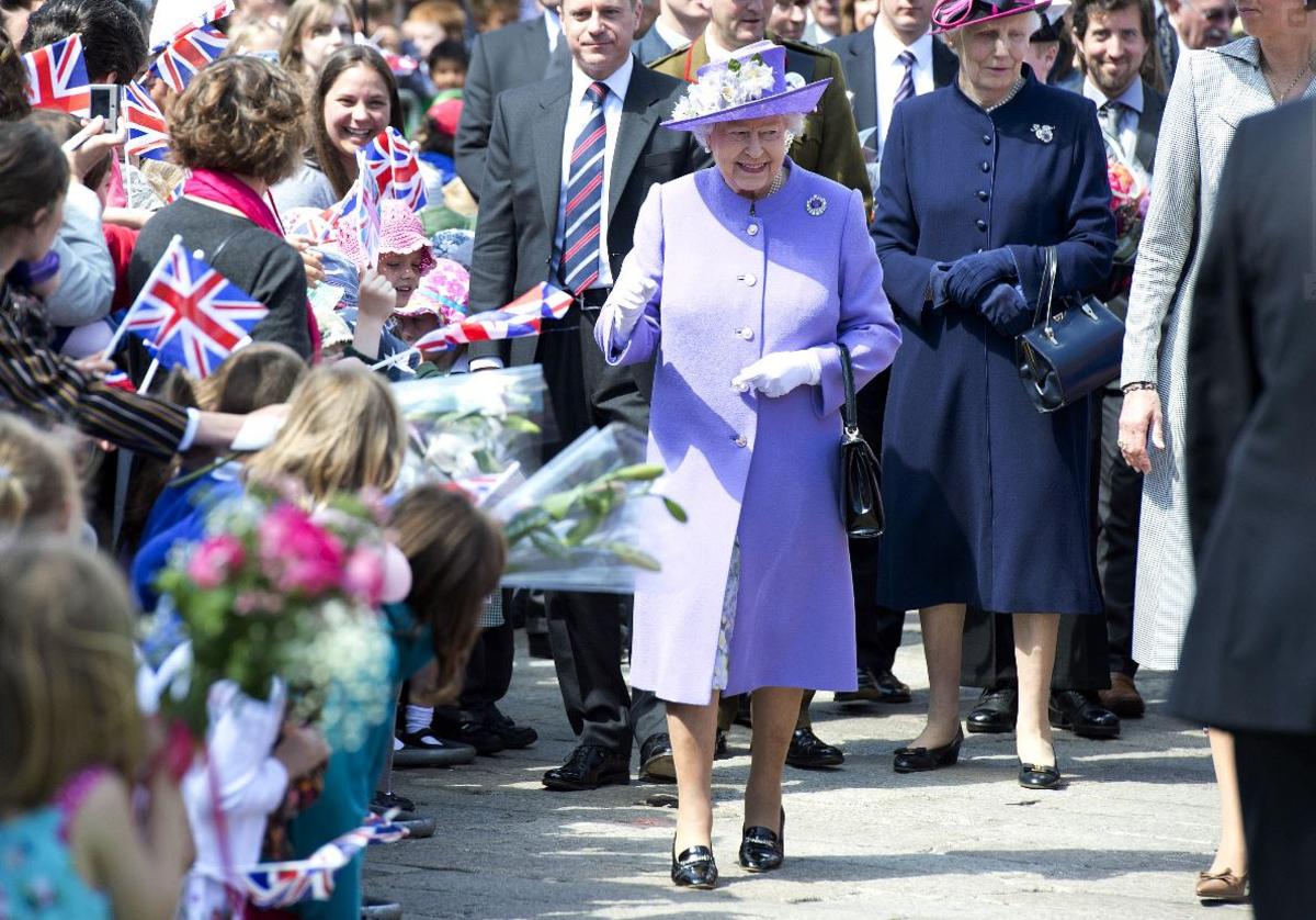 Queen greets well-wishes in the market square in Hitchin in Hertfordshire