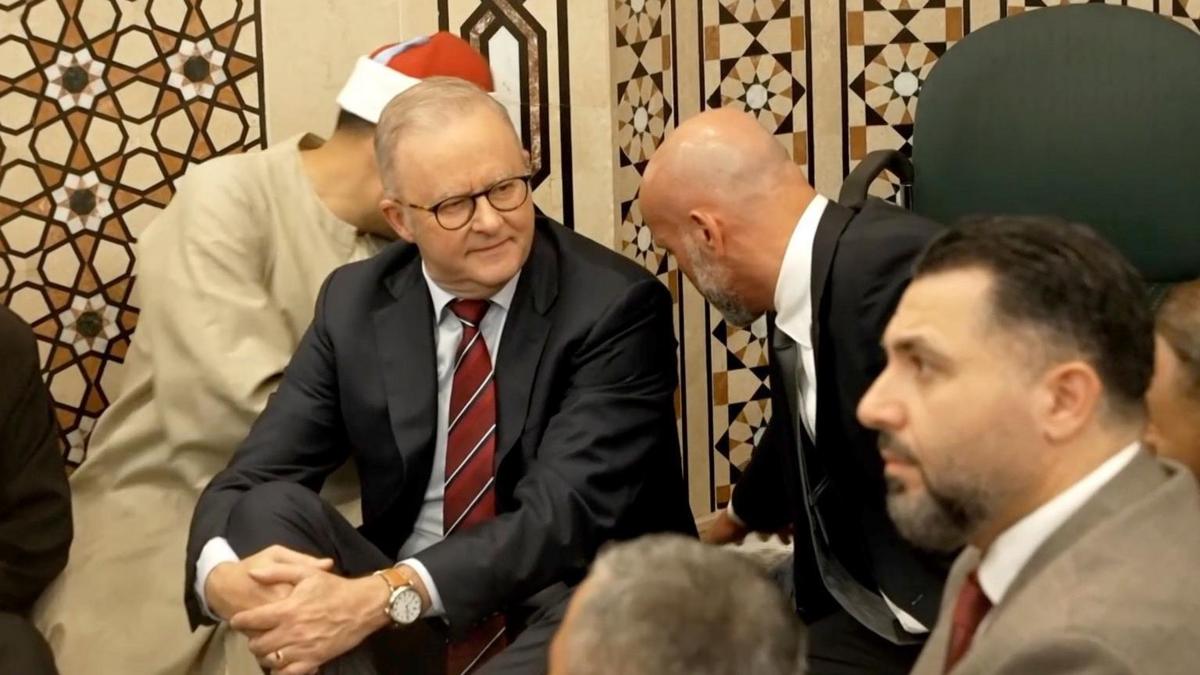 Australia PM heckled at Sydney mosque Ramadan event