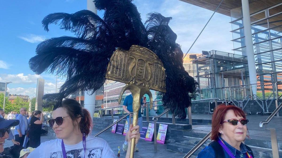 protestors outside Senedd