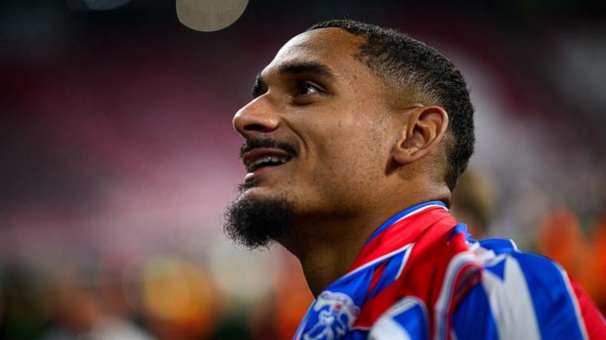 Chelsea Sign Lacroix for £52m